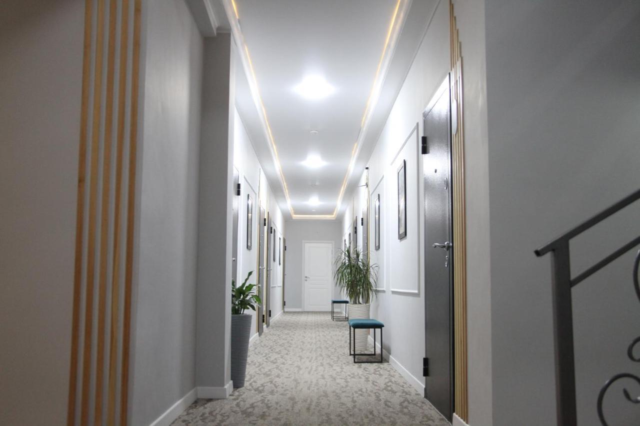 Jardin Hotel Aqtöbe Ngoại thất bức ảnh