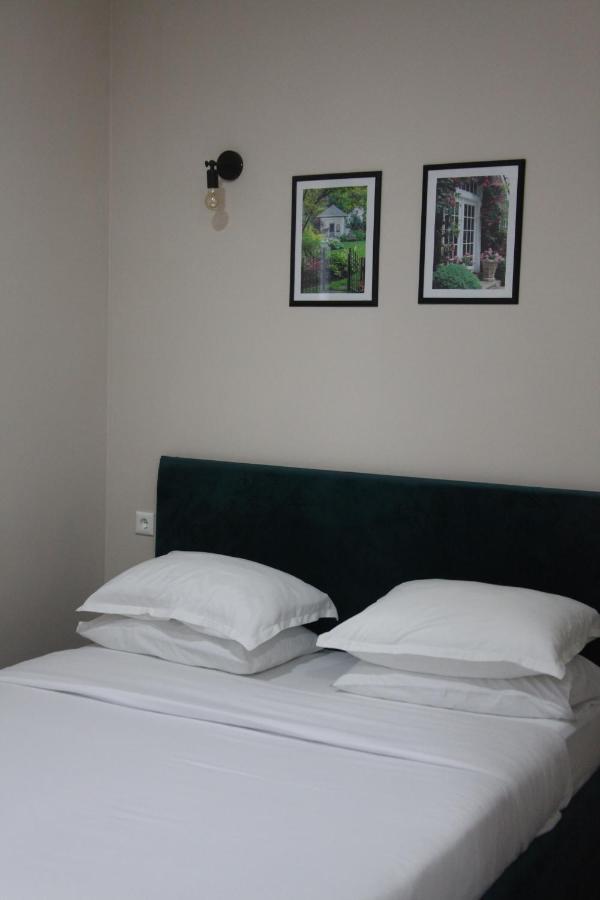 Jardin Hotel Aqtöbe Ngoại thất bức ảnh